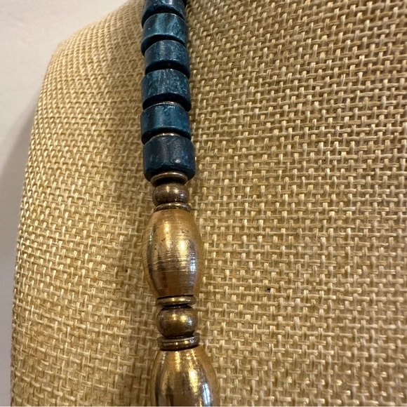 Gorgeous Blue- Green Gemstone Necklace w/ antique gold beads- Apatite tube beads - Picture 5 of 11